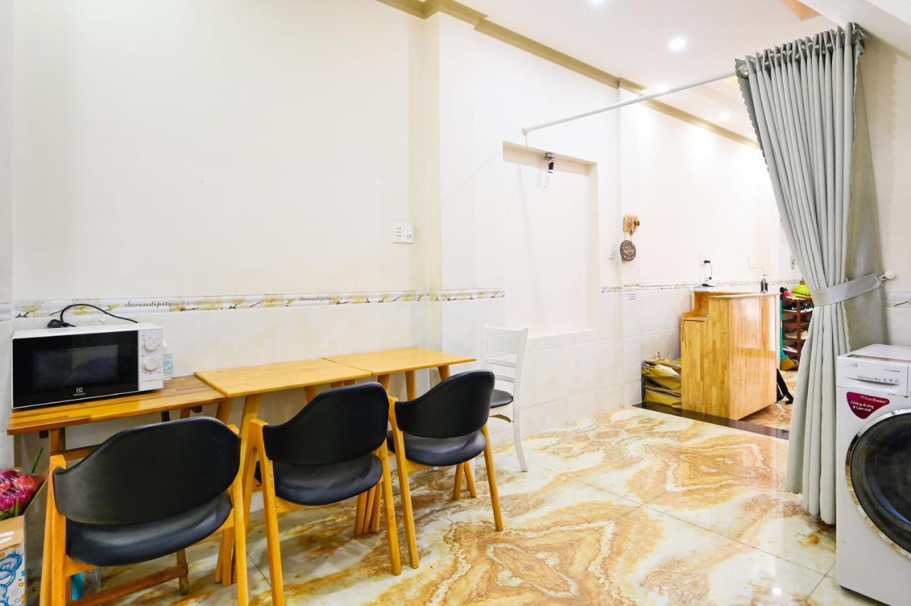 Huyen House Apartment Ho Chi Minh City Bagian luar foto