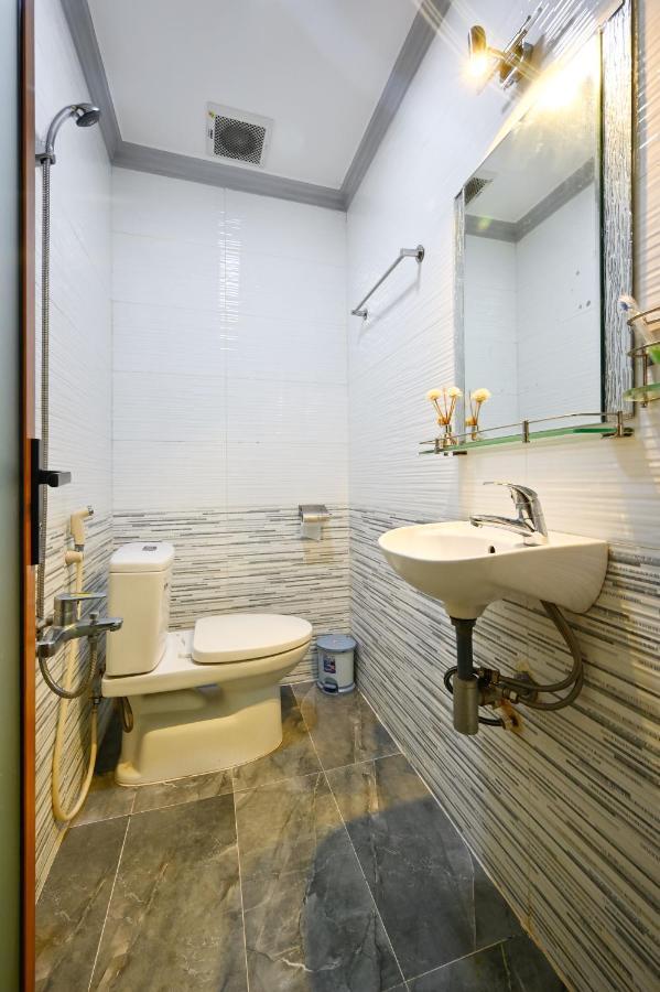Huyen House Apartment Ho Chi Minh City Bagian luar foto