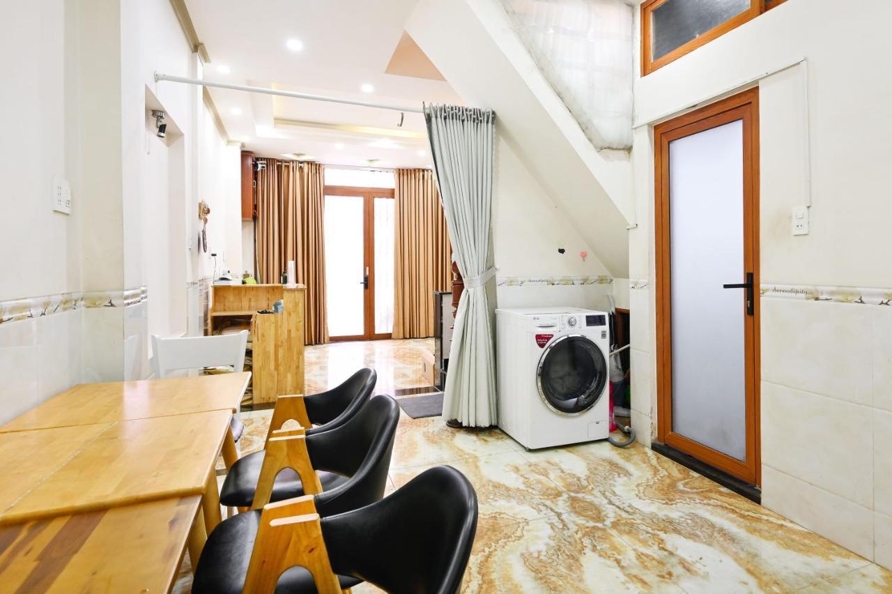 Huyen House Apartment Ho Chi Minh City Bagian luar foto